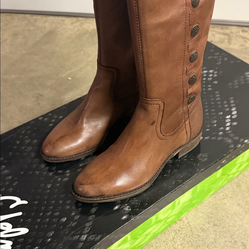 Brand new Sam Edelman Tan Leather Boots - Picture 3 of 12